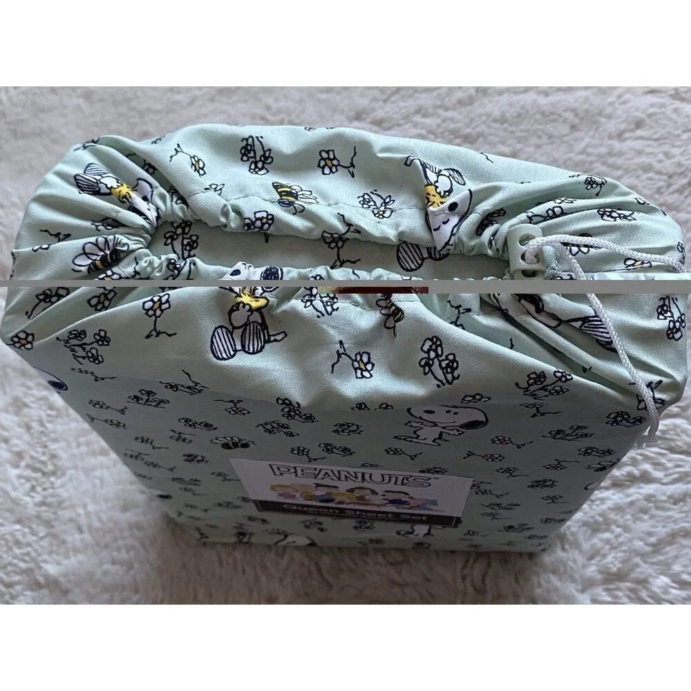 Peanuts Snoopy Spring‎ Bees Flowers Floral QUEEN Sz Sheet Set Soft Green NEW